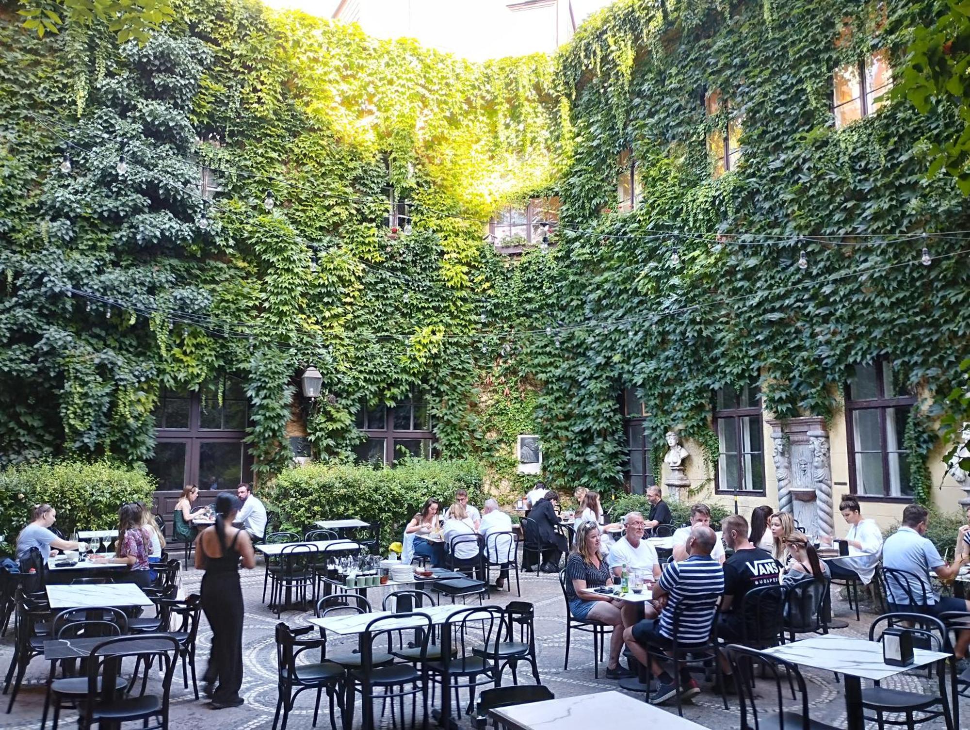 Free Parking, Balcony, Near To City Park Budapest Extérieur photo